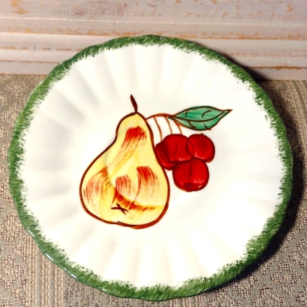 Blue Ridge 🍒 Hand Painted small Plates set of 4 Cherries, pears, grapes - Picture 4 of 12